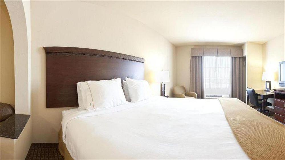 Express And By Ihg